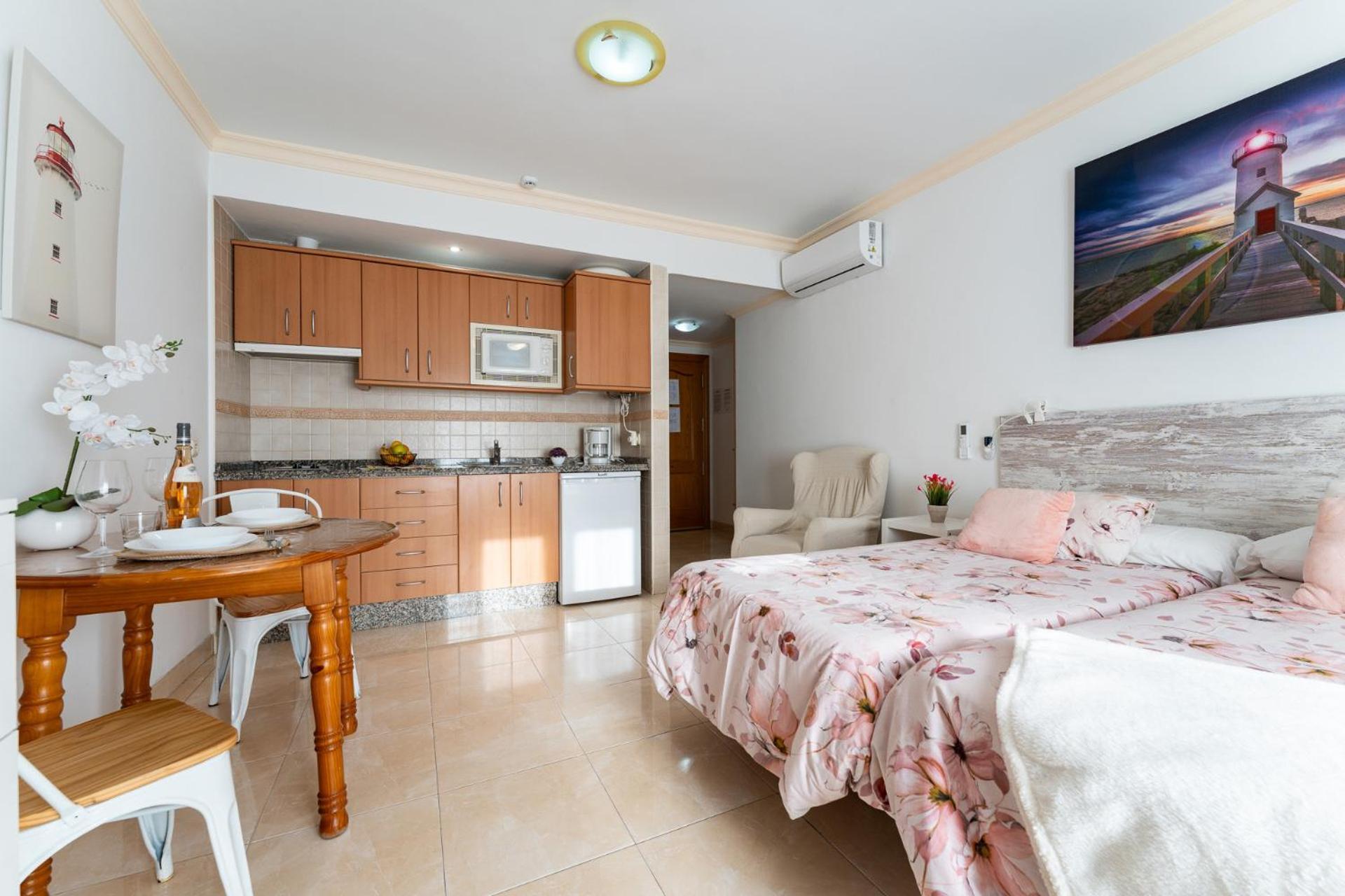 Malagasuite El Levante Apartments Торремолинос Номер фото