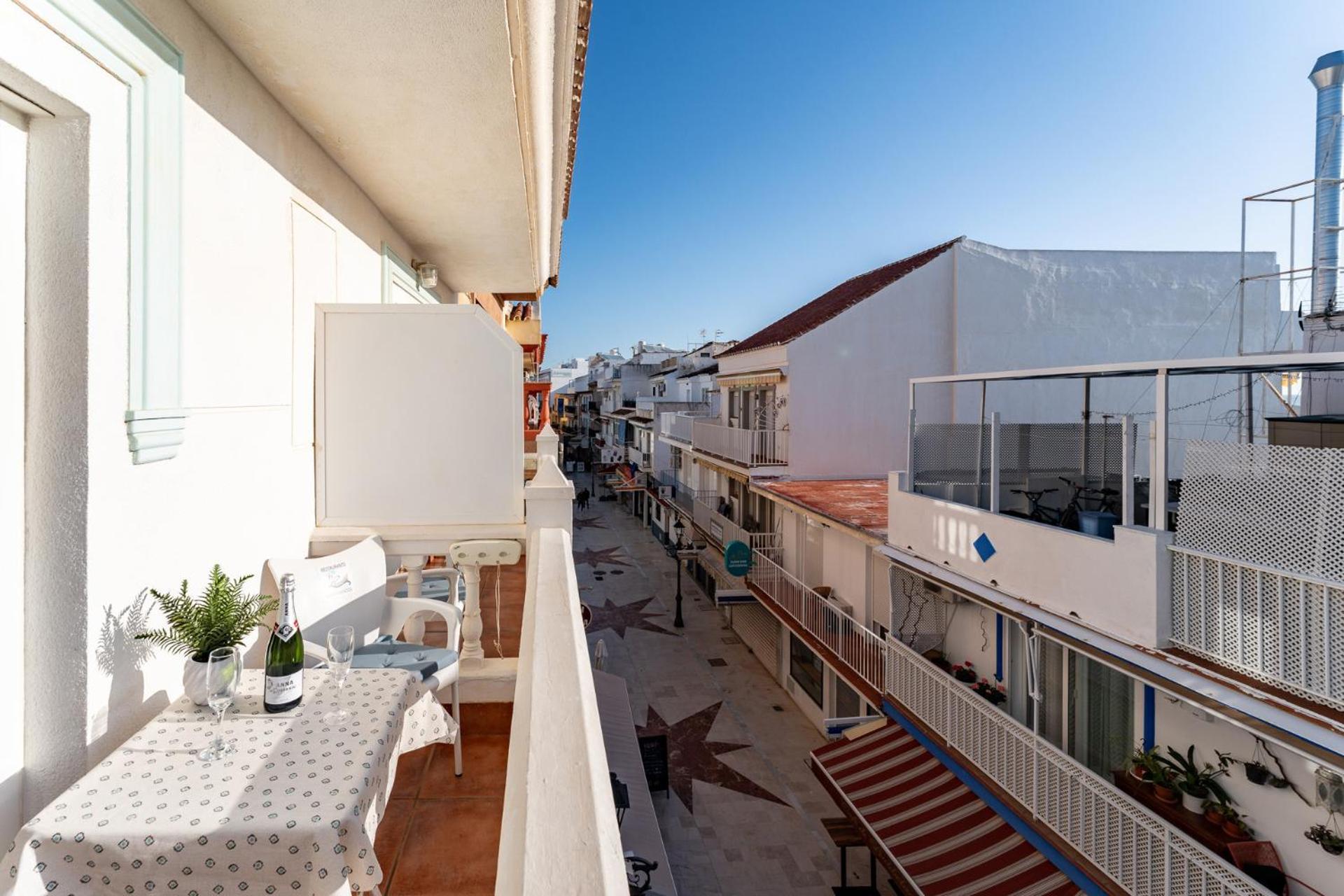 Malagasuite El Levante Apartments Торремолинос Номер фото