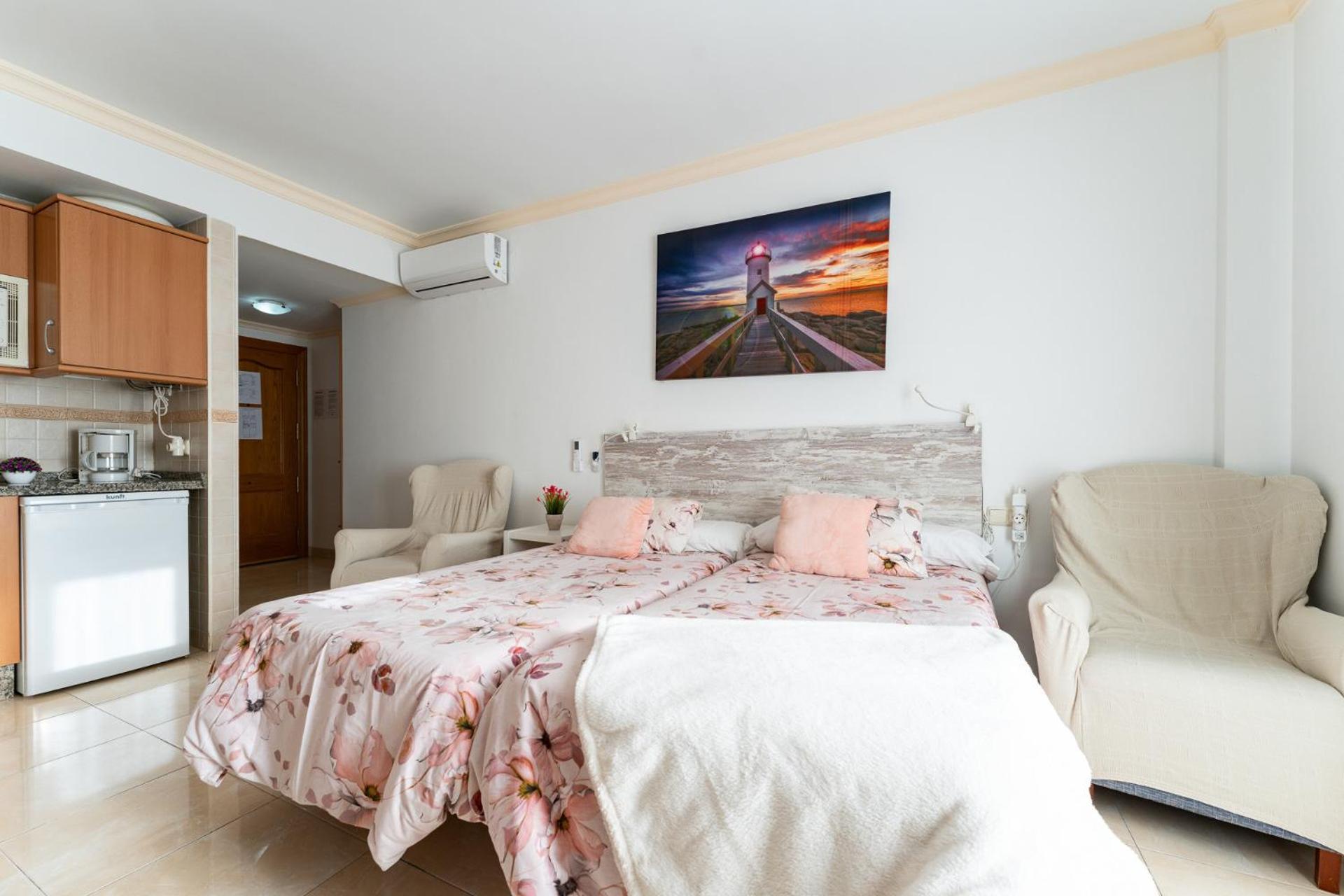 Malagasuite El Levante Apartments Торремолинос Номер фото