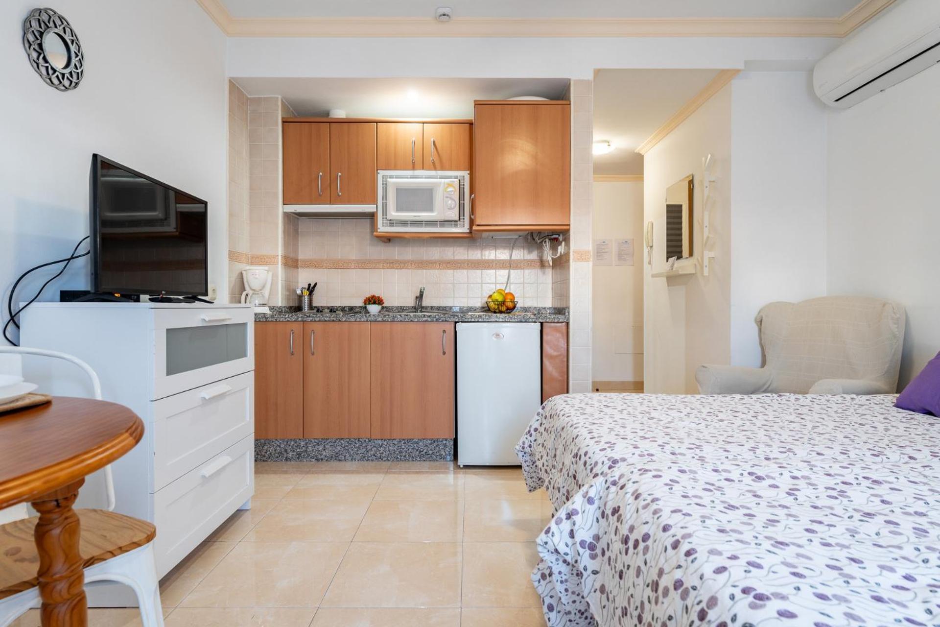 Malagasuite El Levante Apartments Торремолинос Экстерьер фото