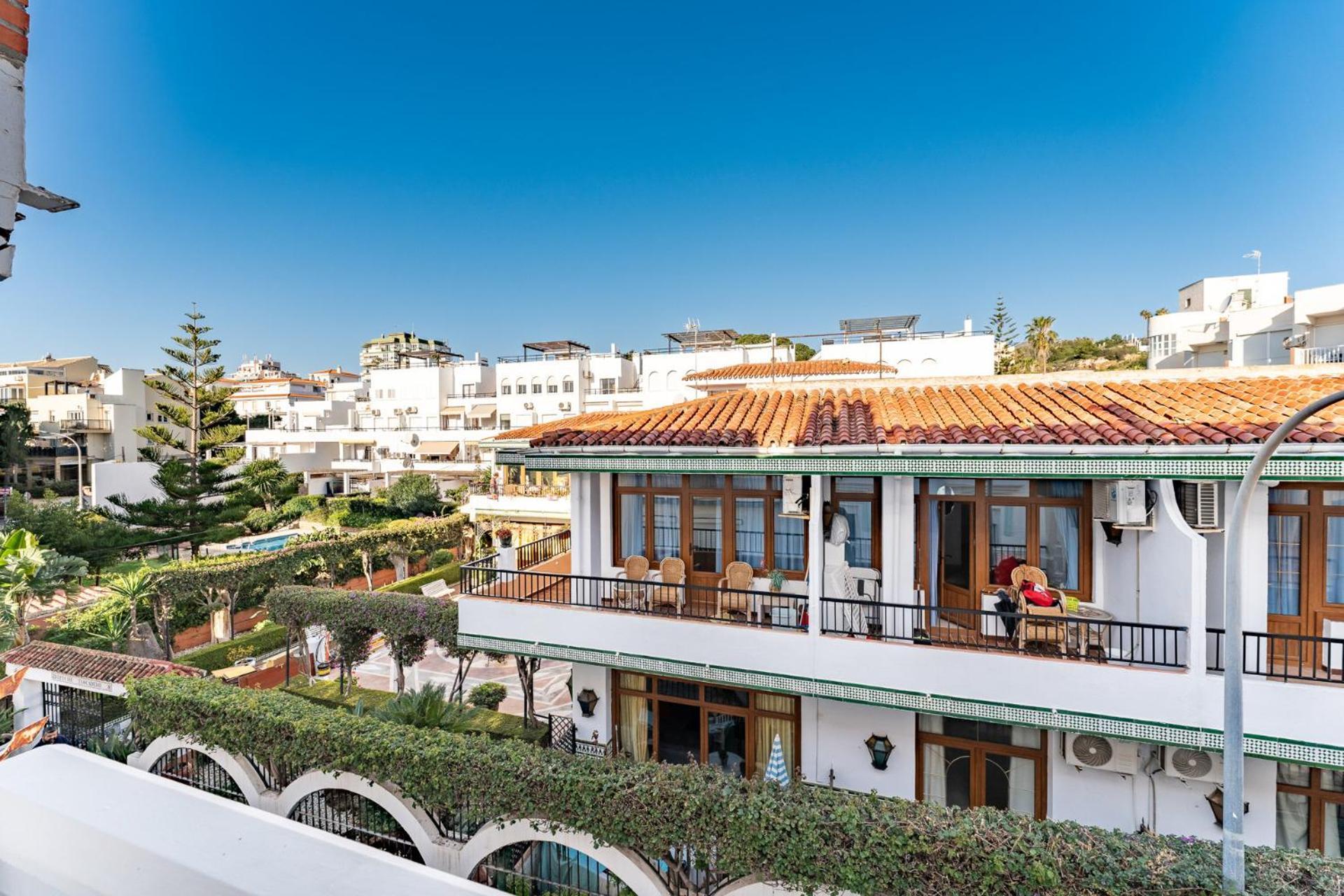 Malagasuite El Levante Apartments Торремолинос Экстерьер фото