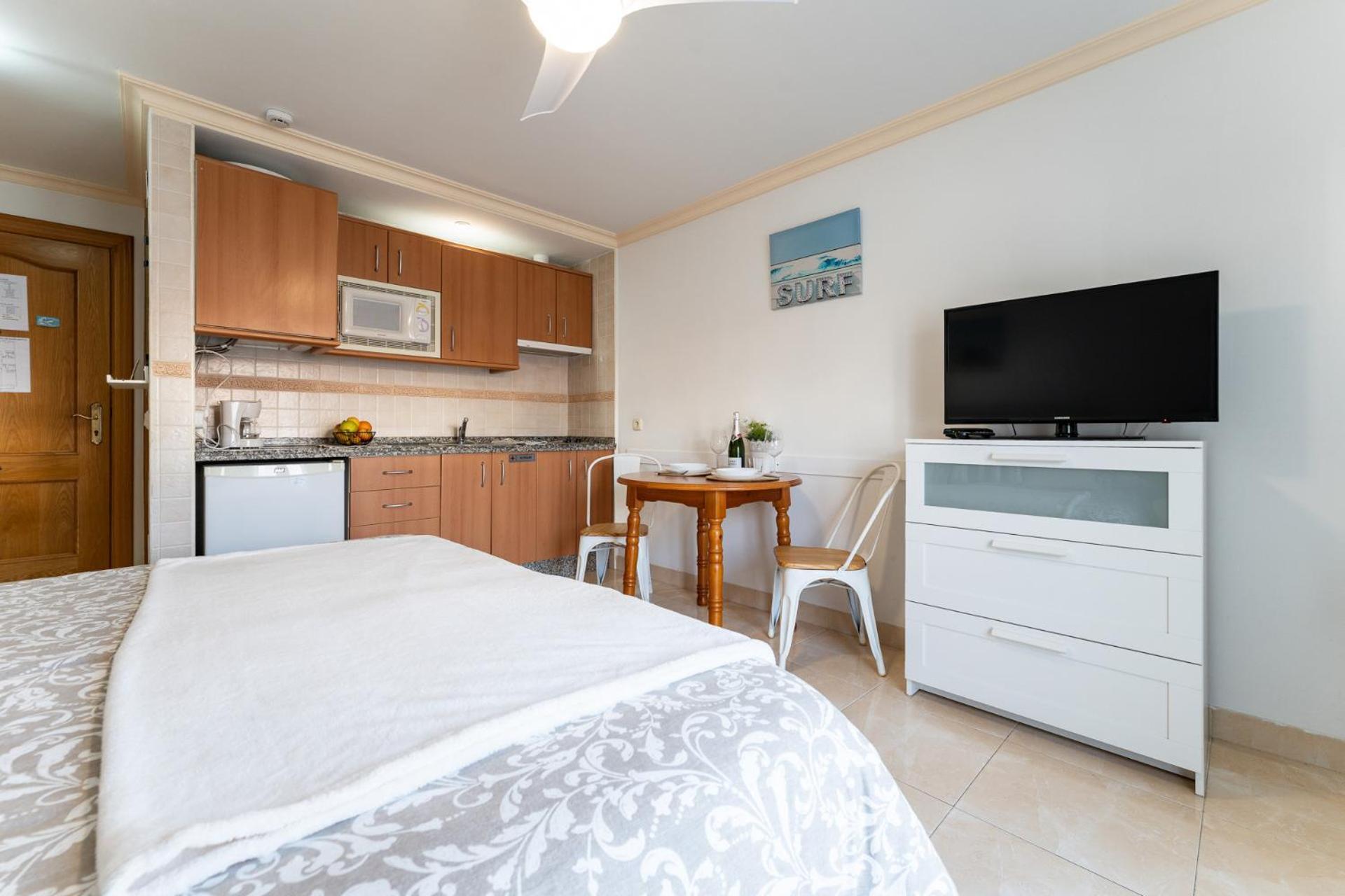 Malagasuite El Levante Apartments Торремолинос Номер фото