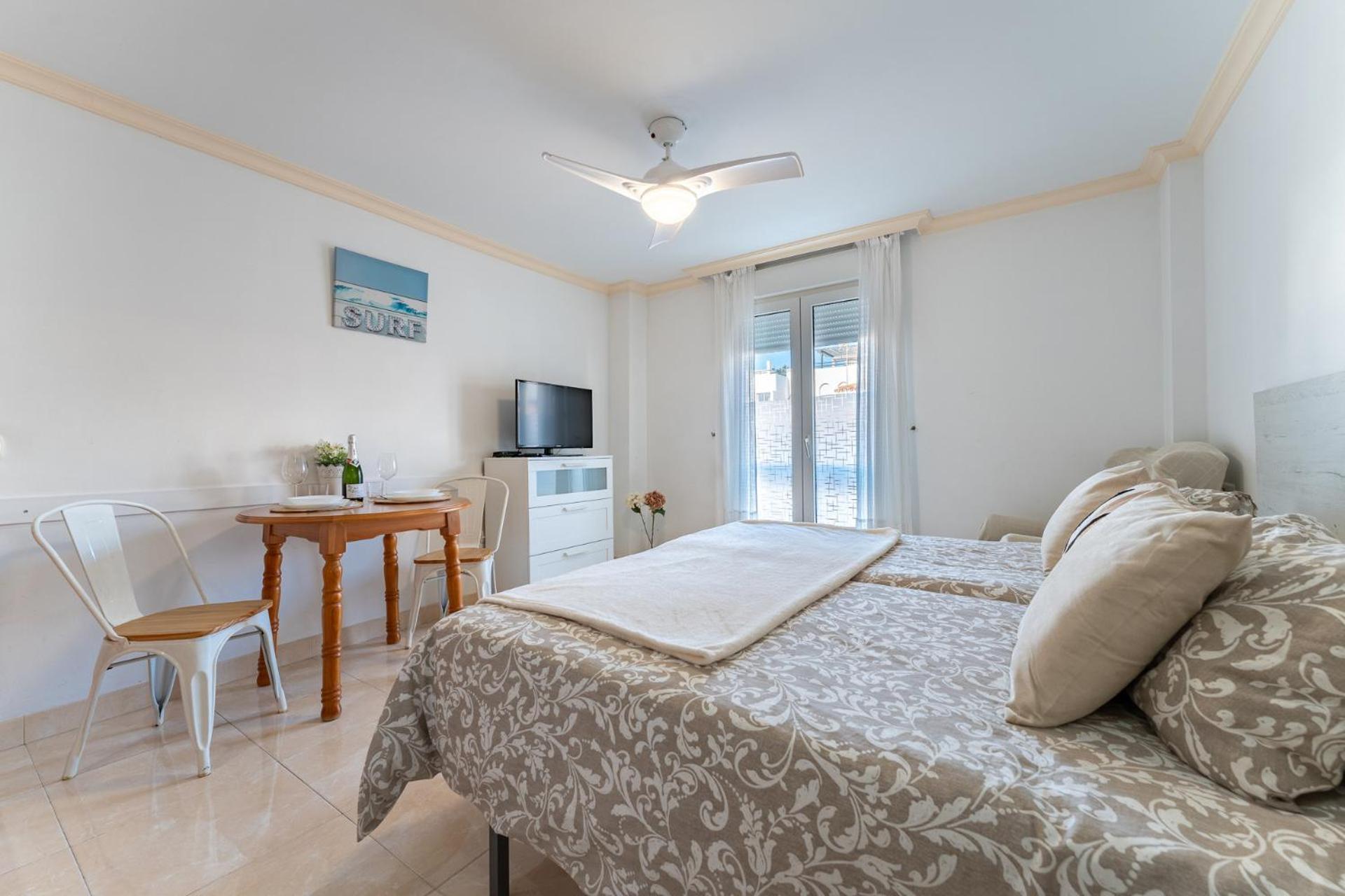 Malagasuite El Levante Apartments Торремолинос Номер фото