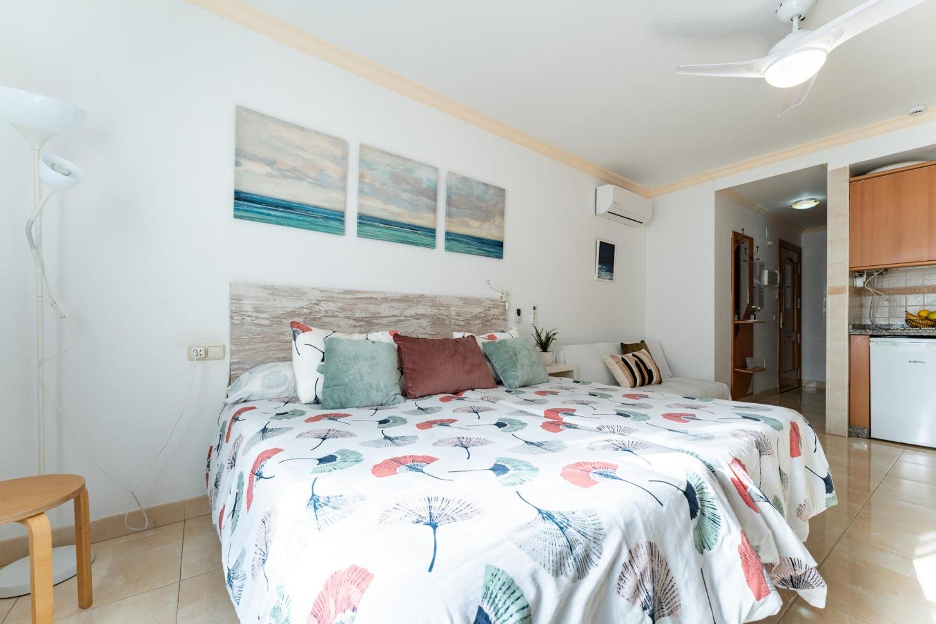 Malagasuite El Levante Apartments Торремолинос Номер фото