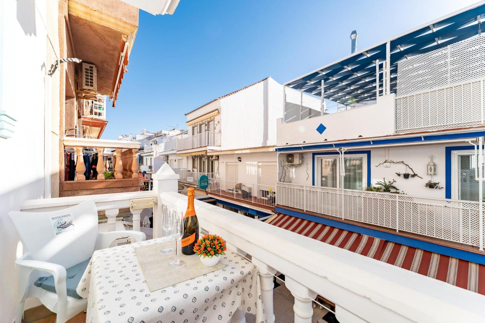 Malagasuite El Levante Apartments Торремолинос Экстерьер фото