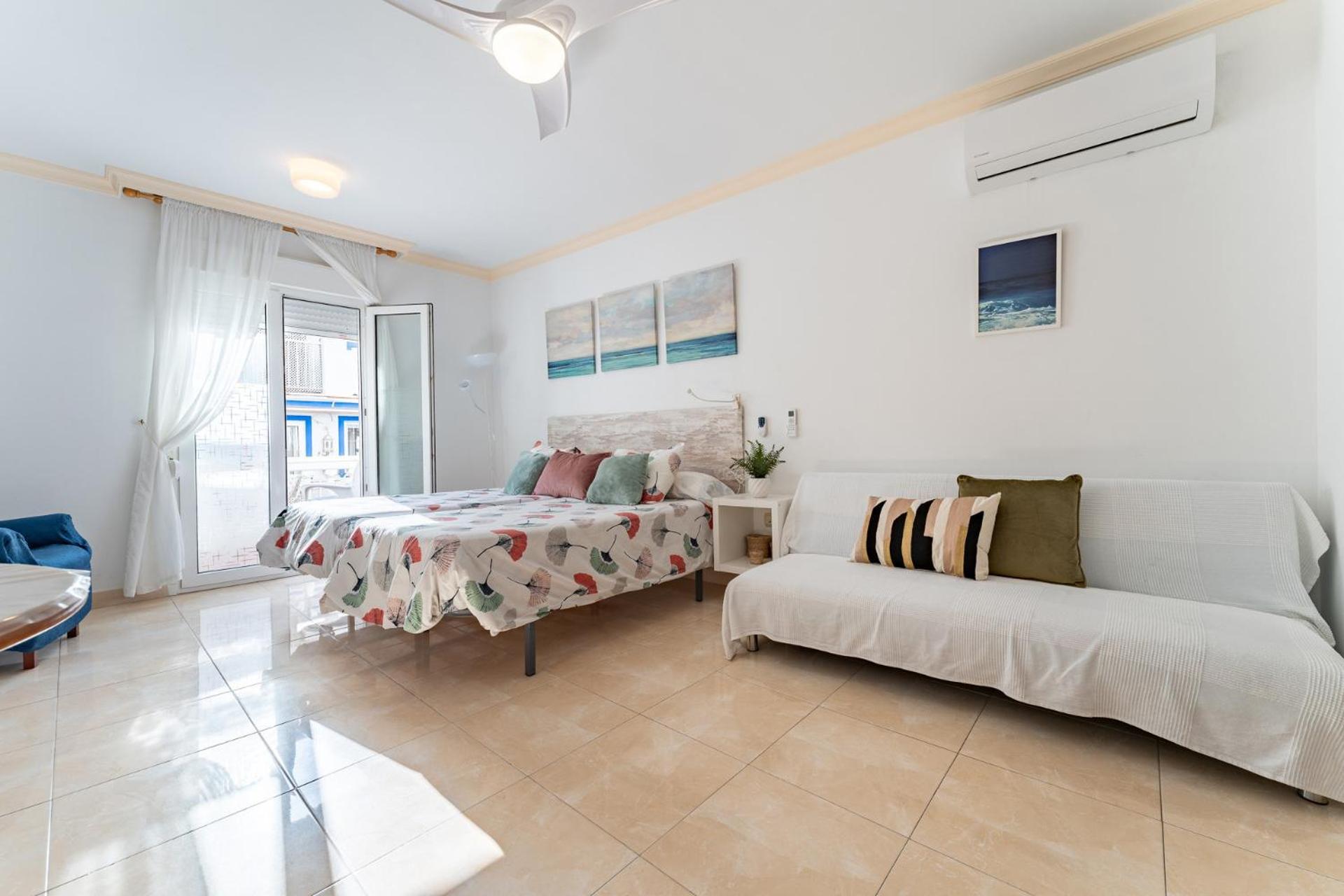 Malagasuite El Levante Apartments Торремолинос Экстерьер фото
