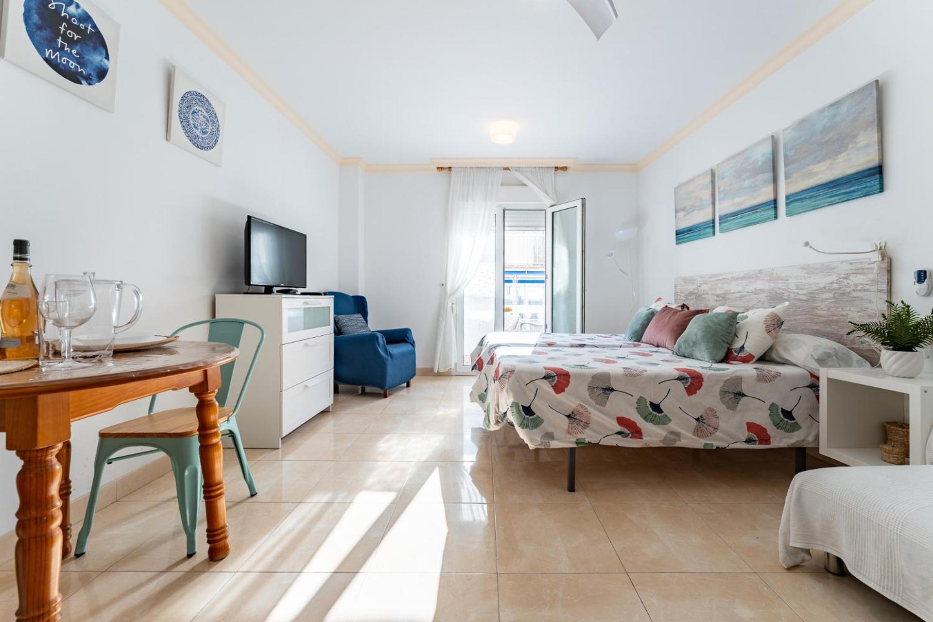 Malagasuite El Levante Apartments Торремолинос Экстерьер фото